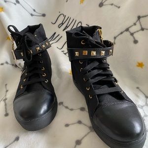 ALEXANDER MCQUEEN HIGH TOPS Size 7